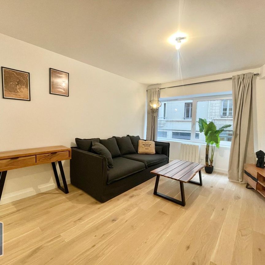 Location Appartement 1 pièce 34m² LYON 2ème - Photo 1