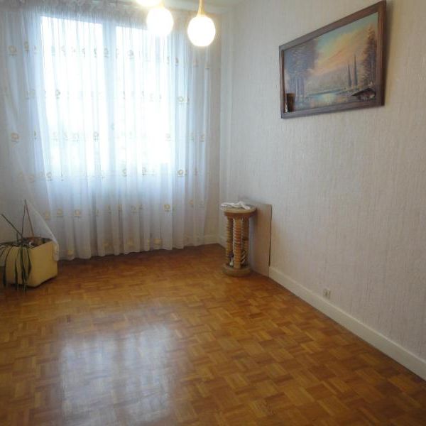 Location Appartement 3 pièces 69m² VILLEURBANNE 69100 - Photo 1