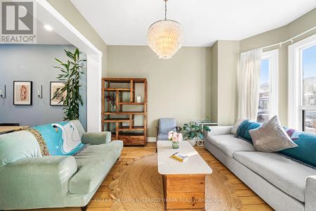 61 FENNINGS STREET - Photo 2