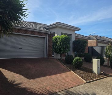 Melton - Photo 6
