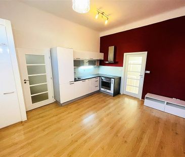Pronájem bytu 2+kk 51 m² - Fotografie 2