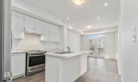 For Lease - 8 Norwich Crescent, Haldimand, Ontario - Photo 4