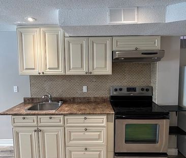 For Lease - 43 Littleriver Court Unit# Lower, Vaughan, Ontario - Photo 4