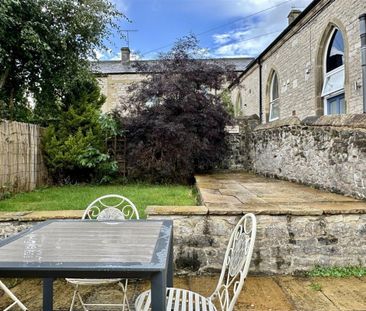 High Street, Tideswell - Photo 5