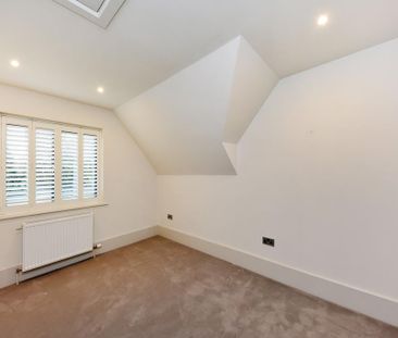 5 bedroom semi-detached house to rent - Photo 3