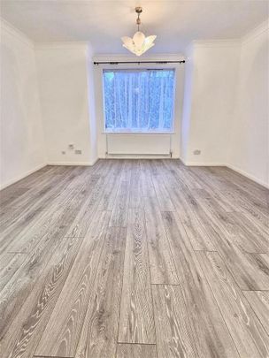 3 bedroom property to rent - Photo 1