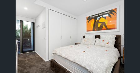 Amazing High End fully furnished apartment. - Photo 3