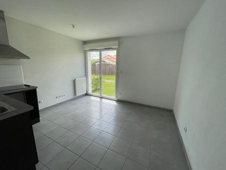 Location Appartement 1 pièce 22m² AUCAMVILLE 31140 - Photo 2