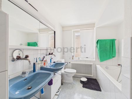 Historischer Altbau-Charme, Parkplatz & Top-Lage nahe Bahnhof! - Foto 5