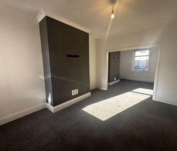 James Street, Grimsby, DN31 - Photo 2