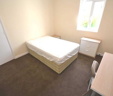 Price £3,600 pcm - Available 01/07/2026 - Furnished - Photo 3