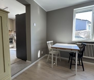 Enskede - 1rok - tillsv - 11.500kr/mån - Photo 1