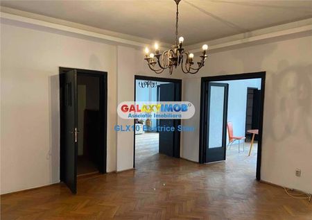 Spatiu birouri Ultracentral / Piata Romana stradal - Fotografie 3