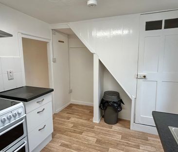 3 bedroom Delightful Three Bedroom Cottage to rent - Photo 4