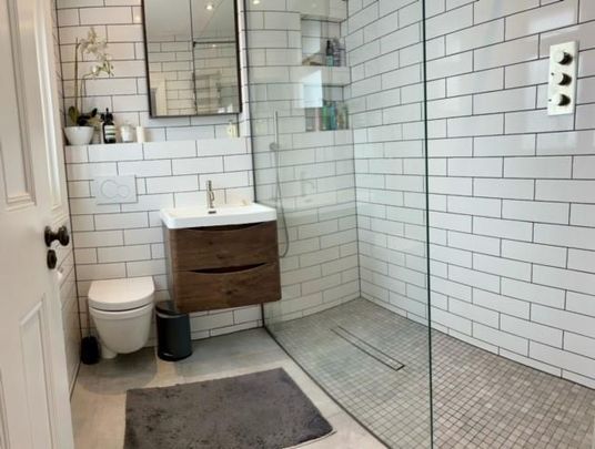 4 bedroom semi-detached house to rent - Photo 1