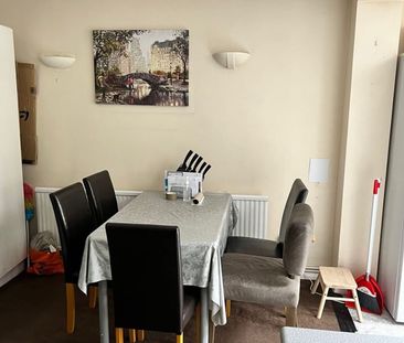 Room in a Shared House, Montrose Road, HA3 - Photo 5