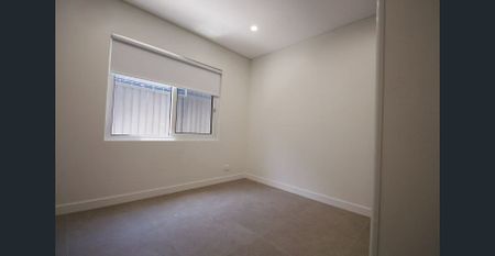 SPACIOUS AND MODERN THREE BEDROOM GRANNY FLAT - Photo 5