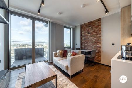 Studio to rent - Photo 2