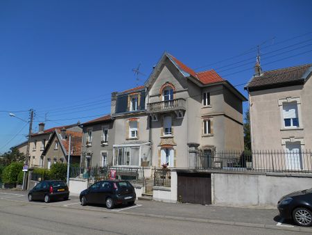 Location Appartement 4 pièces 84m² - Photo 5