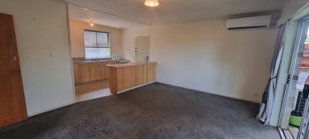 Western Heights Cutie - Photo 3