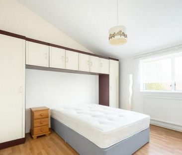 5 bedroom terraced house to rent - Photo 4