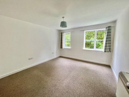 Heol Llinos, Thornhill, Cardiff - Photo 4