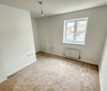 2 bed End Terrace, - Photo 1