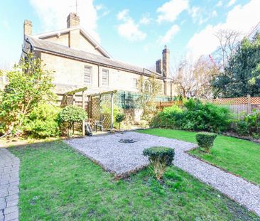 BILLS INCLUDED - Studio to rent in Earls Court, London SW5 - Photo 6