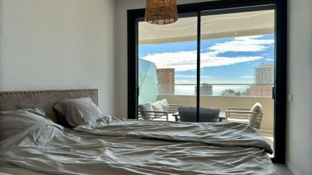 Apartamento de alquiler en Avenida Avenida de Benisa, Playa Poniente - Photo 4