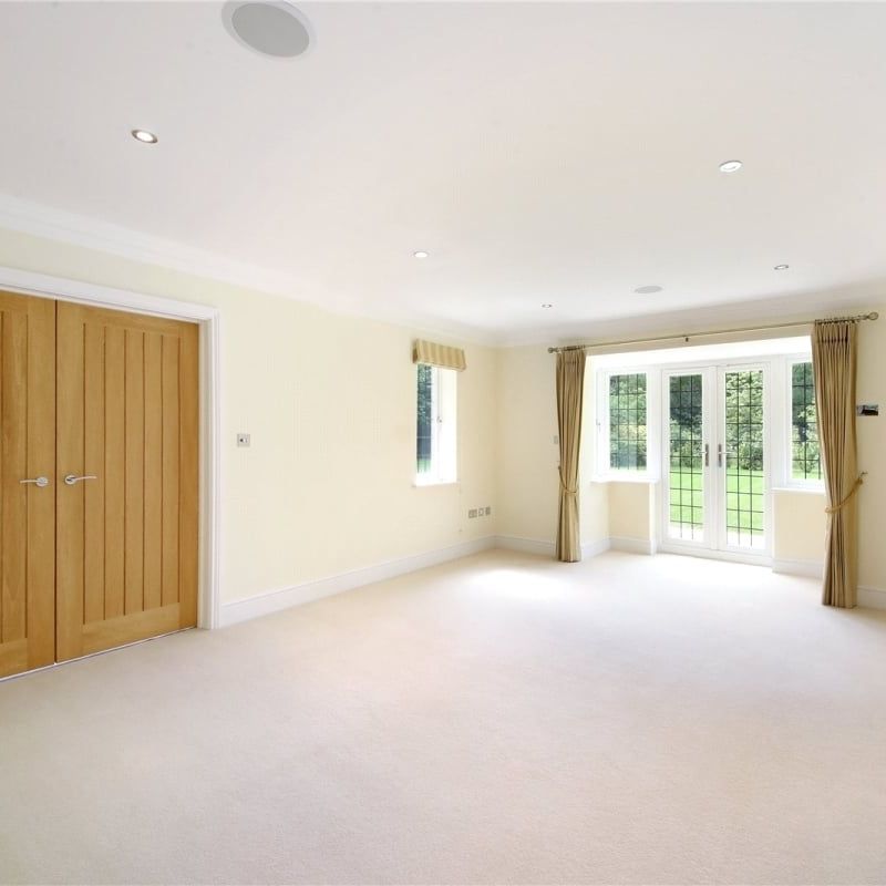 6 bedroom detached house to rent - Photo 1