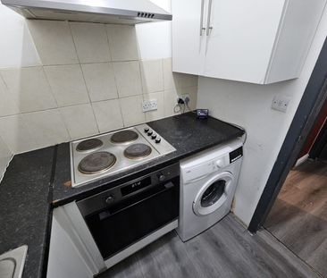 2 Bed Flat, Withington Road, M16 - Photo 5