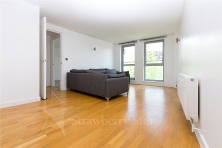 2 Bedroom & 2 Bathroom Apartment Available to Let in Dalston - Photo 3