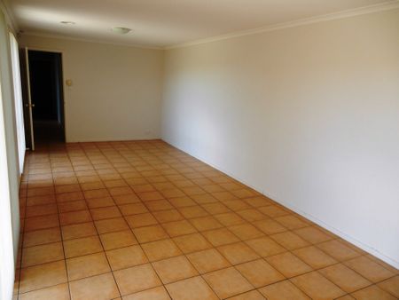 197 Anthony Rolfe Avenue, Gungahlin ACT 2912 - House For Rent | Domain - Photo 2