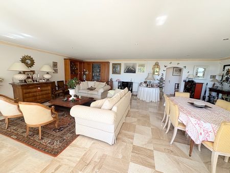Location Appartement 4 pièces 136m² CANNES 06400 - Photo 2