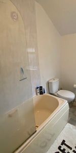 Claude Road - Photo 4