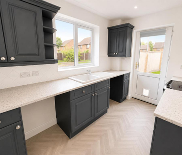 3 bedroom semi-detached house to rent - Photo 3