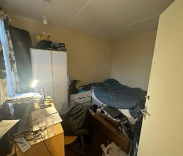 5 bedroom semi-detached house to rent - Photo 1