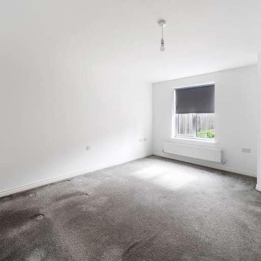 Berryfields, Aylesbury, HP18 - Photo 1