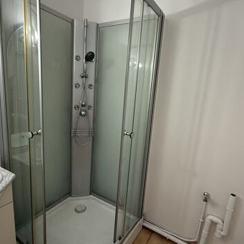 Appartement 3 pièces 70m2 REIMS 740 euros - Photo 1