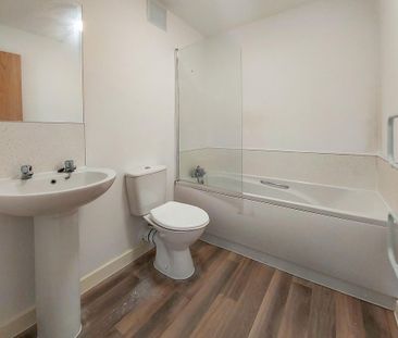 Parkwood Rise, KEIGHLEY - Photo 4