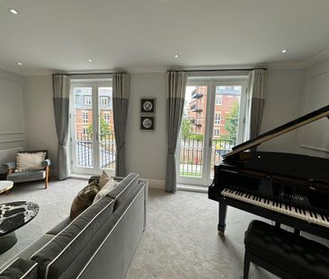 4 bedroom semi-detached house to rent - Photo 1