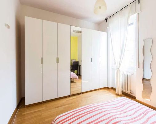 Via Volterra, Milan, Lombardy 20146 - Photo 1