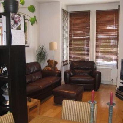1 Bed Flat, Westerdale Road, SE10 - Photo 1