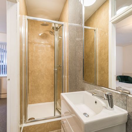Flat 7A, 16 Clarendon Road, LS2 9NN, Leeds - Photo 4