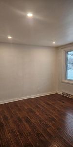 4 1/2 Chomedey 2e Etage + Stationnement - Photo 4