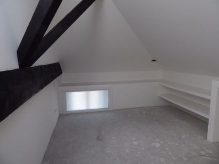 3 Bed - Fitzwilliam Street, Huddersfield - Photo 4