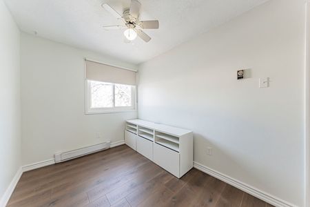 For Lease - 22 Hazelglen Court Unit# Upper level, Brampton, Ontario - Photo 4