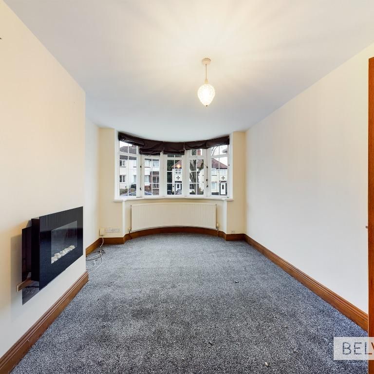 3 bedroom semi-detached house to rent - Photo 1