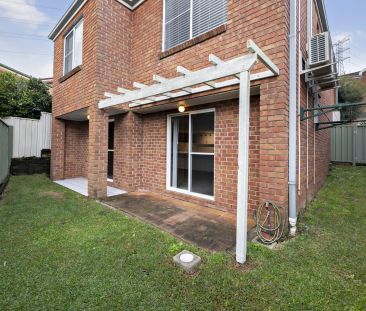3 Bedroom Townhouse - Photo 3