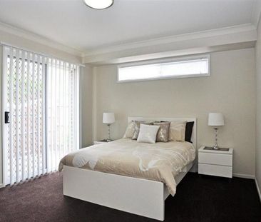 7 Blades Court, Middle Ridge QLD 4350 - House For Rent | Domain - Photo 2